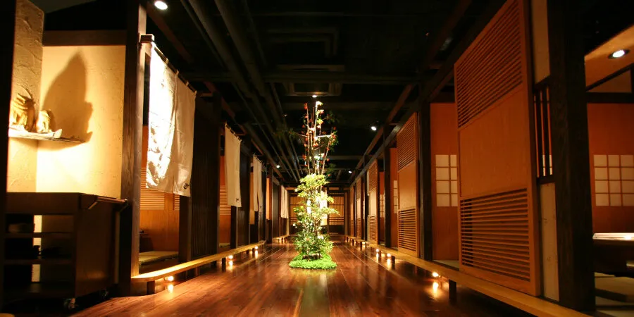 炭焼・寿し処 炙屋 総本店